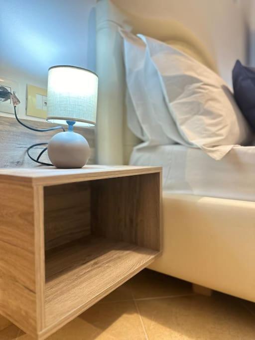 Lungomare Stay 24/7 Self Check-In Vlorë Esterno foto